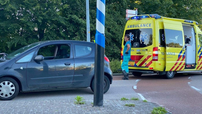 Fietser in botsing met auto in Bovenkarspel2
