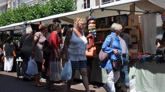 Woensdagmarkt met Creatief Hoorn