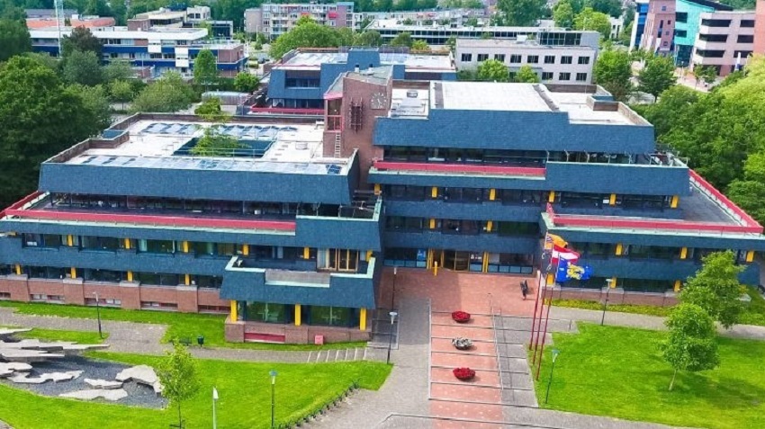 Museum van de 20e Eeuw wil naar stadhuis