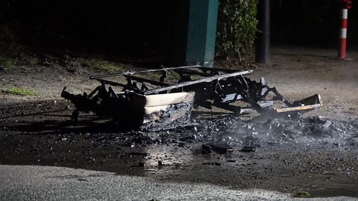 Grofvuil in brand in Bovenkarspel