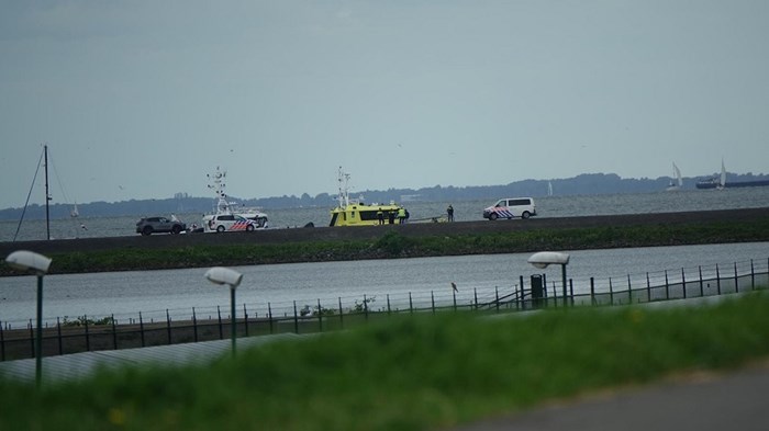 Hulpdiensten op IJsselmeer 2