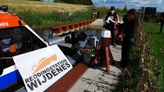 Nieuwe reddingboot in gebruik genomen2