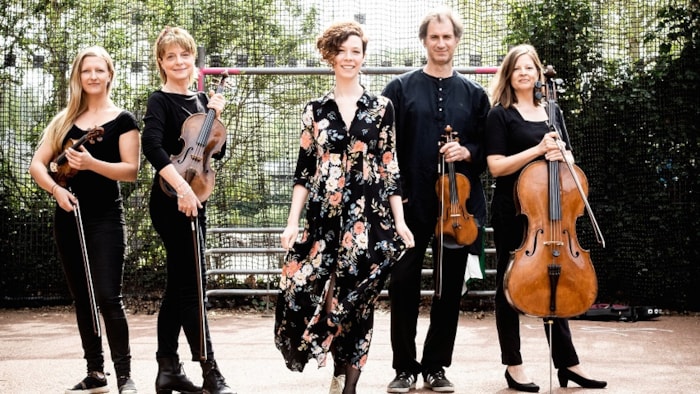 Cafe´ des Chansons - Foto Ronald Knapp