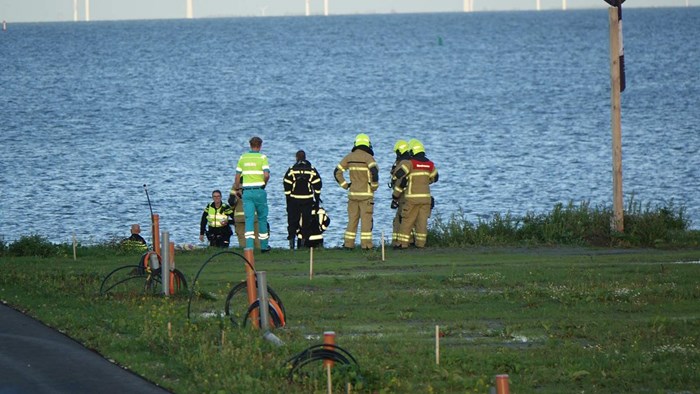 Persoon te water in Enkhuizen1