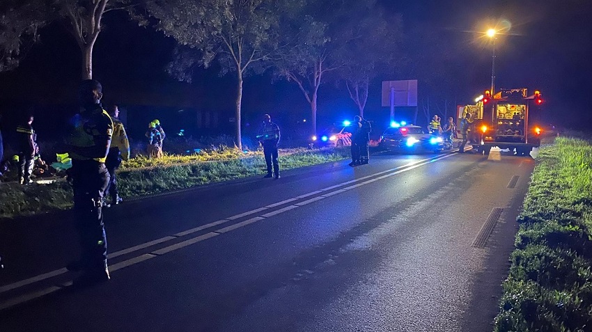 Auto te water bij politie-achtervolging Venhuizen