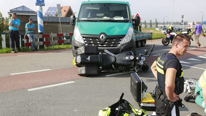 Motorrijder gewond in Ursem 2