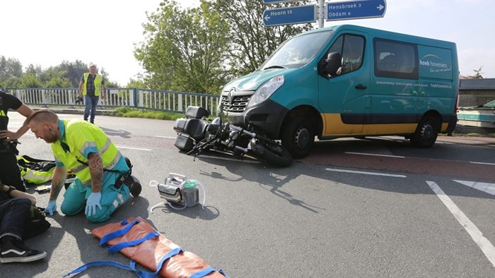 Motorrijder gewond in Ursem 3