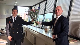 Krishna Taneja officieel benoemd tot directeur Veiligheidsregio NHN