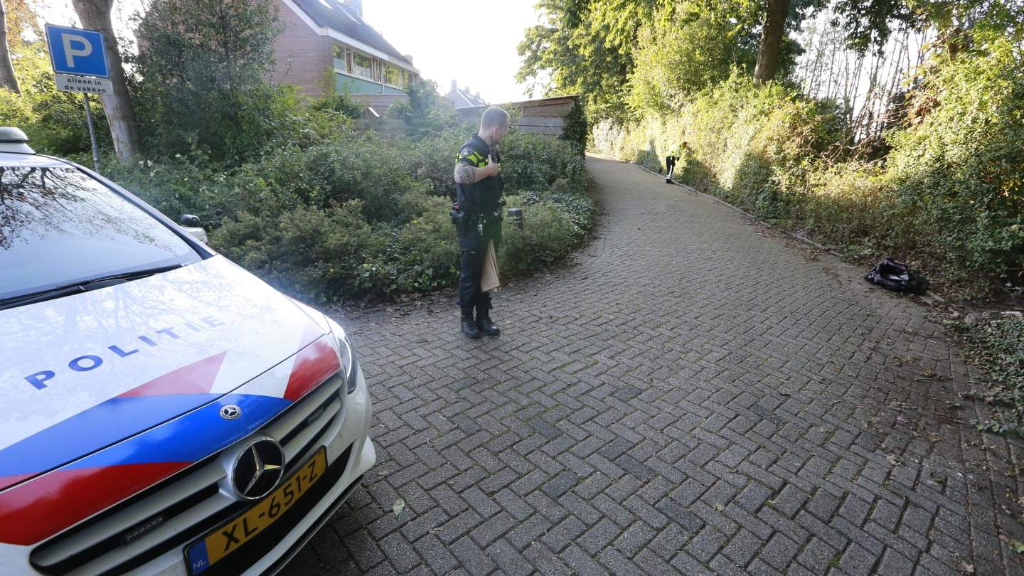 Inbrekers met buit op de vlucht voor politie in Obdam, verdachte aangehouden