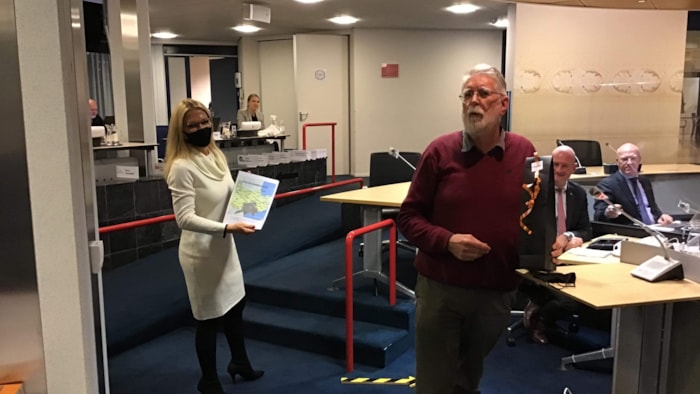 Wethouder Kholoud al Mobayed heeft een voorwoord geschreven