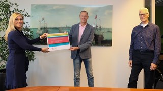 Eenhoornzegel voor volleybalvereniging Wham Wham