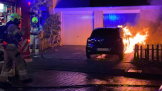 Auto in brand in Enkhuizen