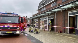 Brand bij slagerij in Wognum