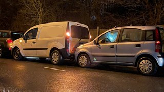 Kop-staart botsing aan de Kluut