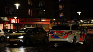 Politie controleert auto's in Hoorn