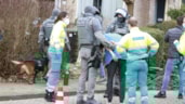 Man uit woning gehaald in Sijpekarspel2
