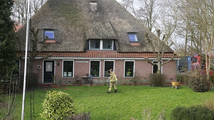 Brandje bij stolpboerderij in Obdam 2