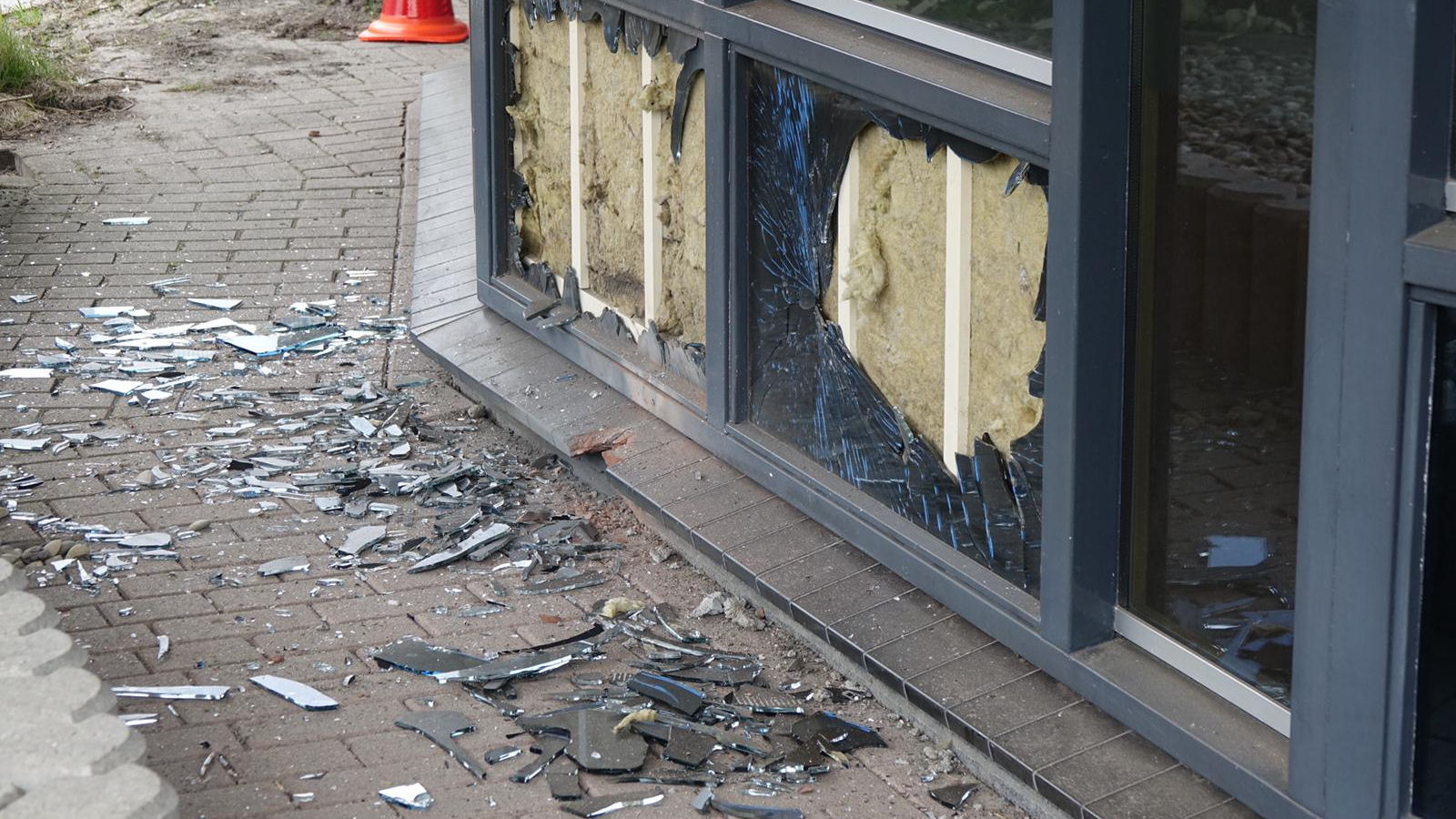 Verontwaardiging over explosie bij coronateststraat in Bovenkarspel