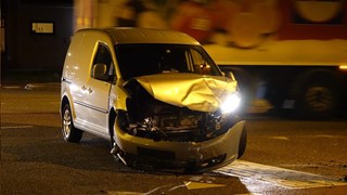 Auto's botsen in Zwaag4