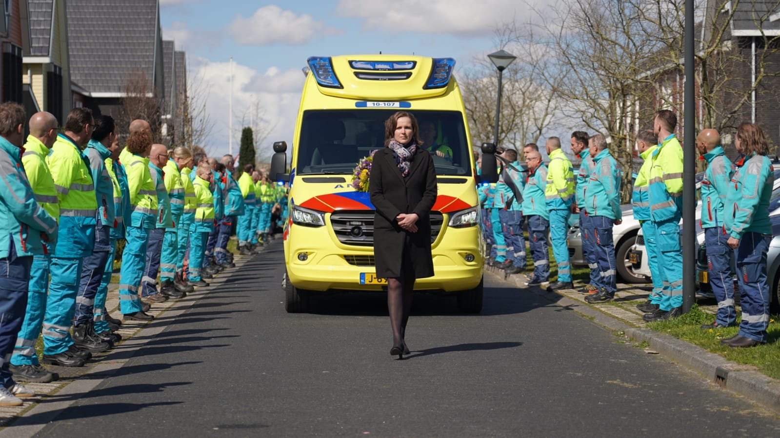 Erehaag voor overleden ambulancechauffeur Chris Mes