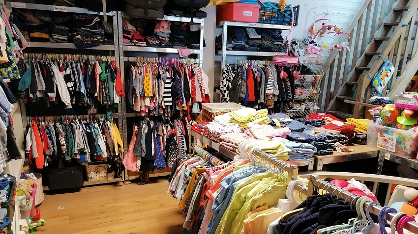 Ernstige zorgen over voortbestaan Kinderkledingbank