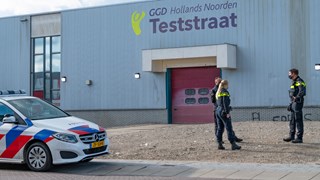 Vernieling aan corona teststraat Bovenkarspel3