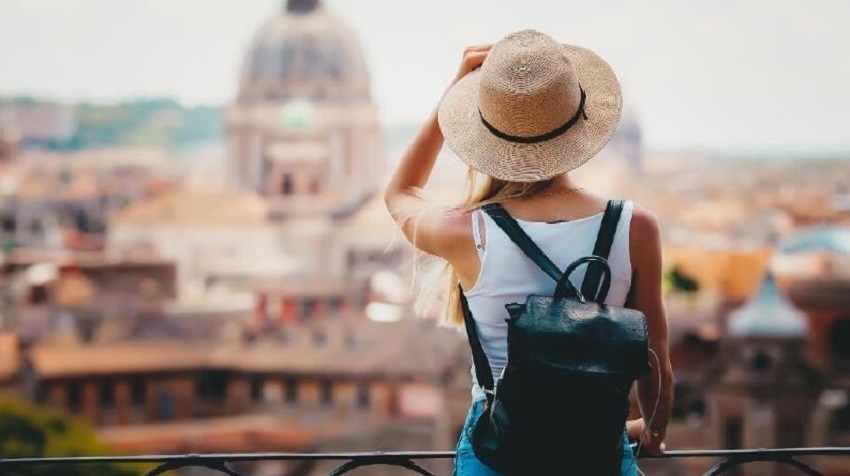 77% Nederlanders heeft zomervakantie 2021 nog niet geboekt