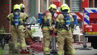 Brand in achtertuin in Enkhuizen1