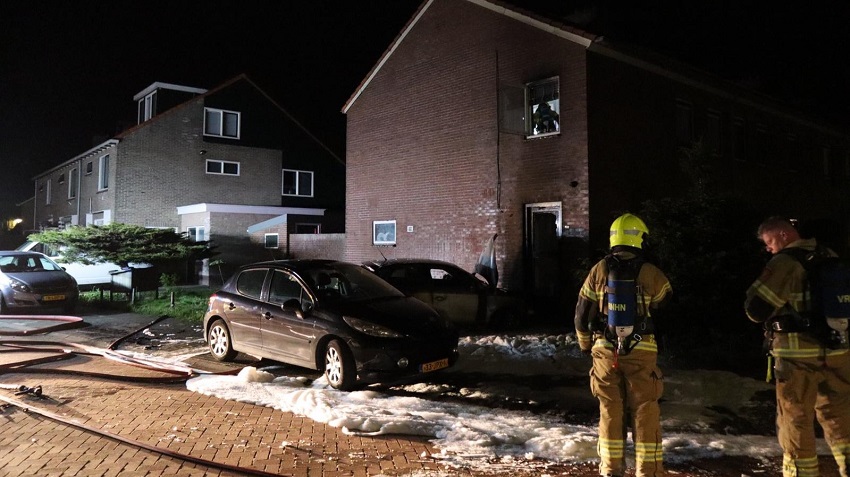 Getuigen gezocht van brandstichting auto