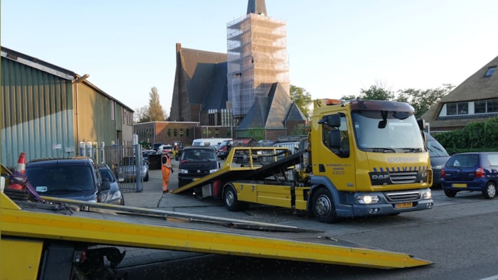 Auto&#39;s in beslaggenomen in Andijk