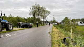 Auto te water aan de Zuiderdracht1
