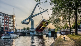 Brugopening Haarlem Blauwegolf