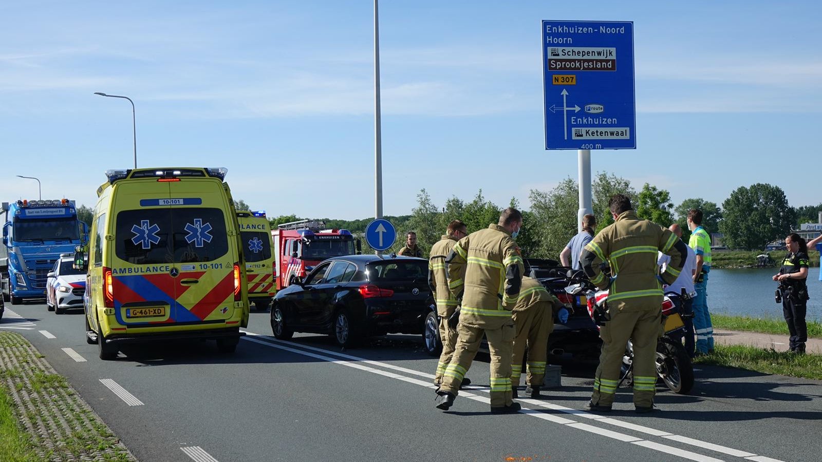 Twee gewonden bij ongeluk in Enkhuizen