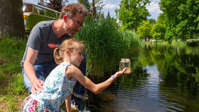 Waterkwaliteitsonderzoek Vang de watermonsters