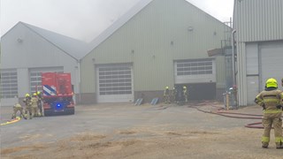 Zeer grote brand in Lambertschaag2