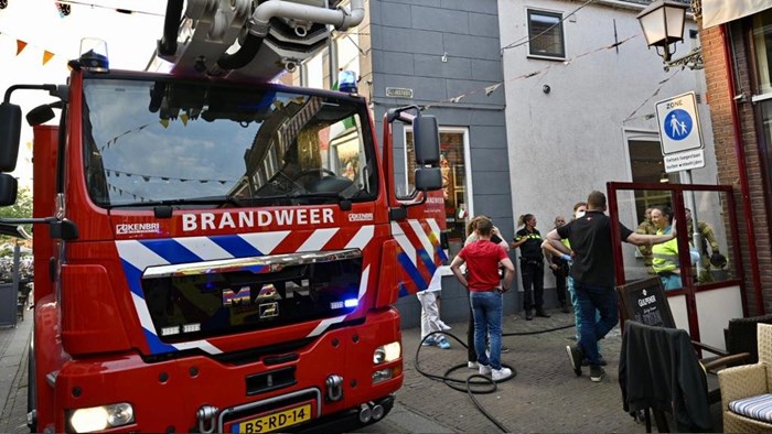 Brand bij cafe Charlies3