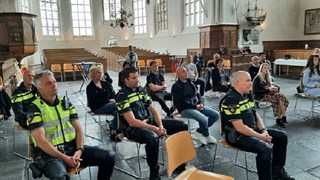 Vier mensen ontvingen de Erepenning voor Menslievend Hulpbetoon in brons 3