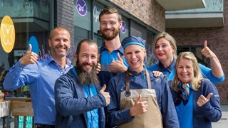 Vertrouwd winkelteam in nieuwe Albert Heijn Zwaag Bangert Oosterpolder