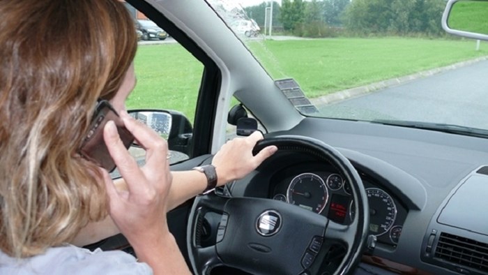 Afleiding in het verkeer