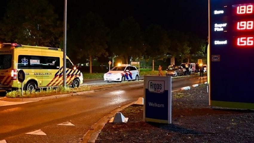 Kopstaartbotsing bij Westfrisiaweg