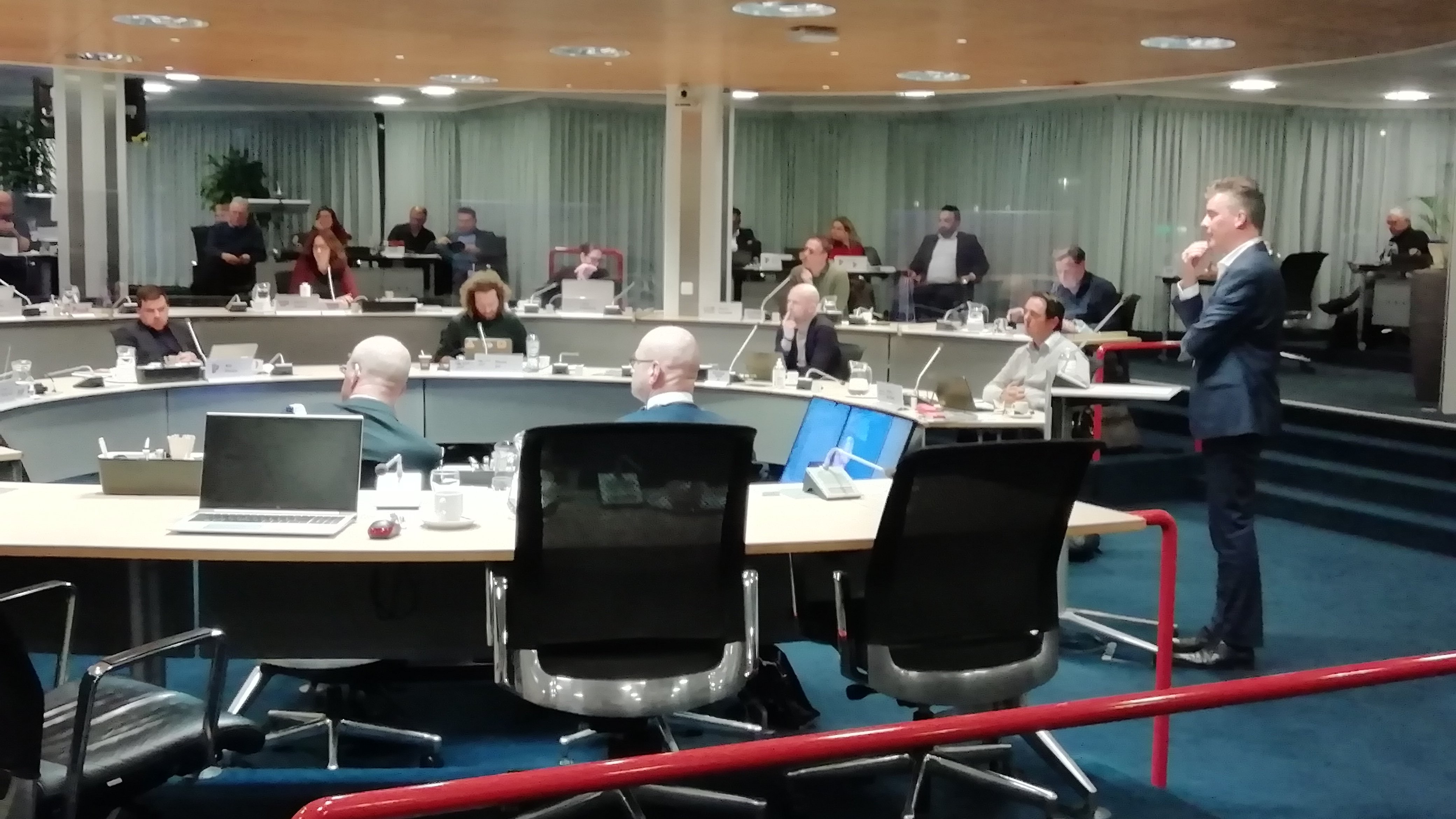 Felle discussie rond gang van zaken aanbesteding havenkiosk
