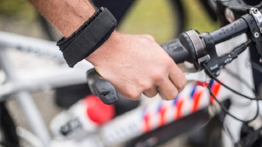 Poging tot straatroof met geweld aan Ceder