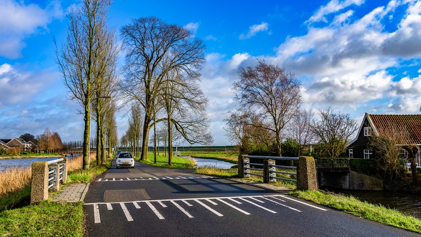 Gemeente Hoorn neemt beheer wegen over van hoogheemraadschap