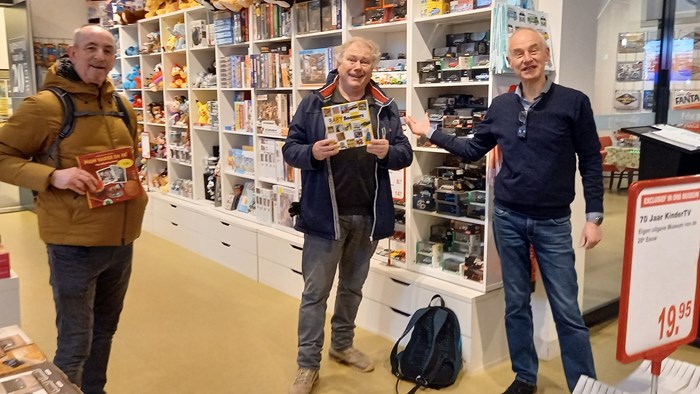 De eerste bezoekers na heropening Ton van Alphen en Bart Buys uit Zwanenburg