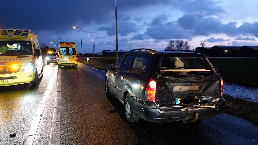 Botsing met drie auto's bij Wervershoof