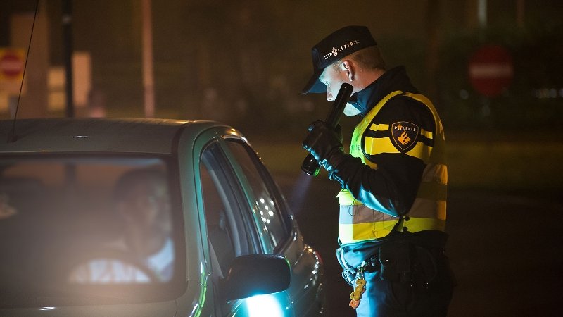 Man op parkeerplaats aangehouden in bezit van drugs