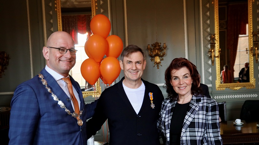 13 Koninklijke onderscheidingen in Hoorn