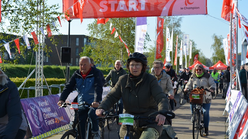 Fiets4Daagse Hoorn laat ruim 800 fietsers genieten van Westfriesland