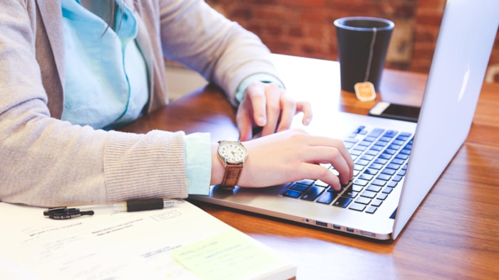 Online nieuws vaak niet ondertiteld