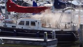 Boot in brand in Enkhuizen